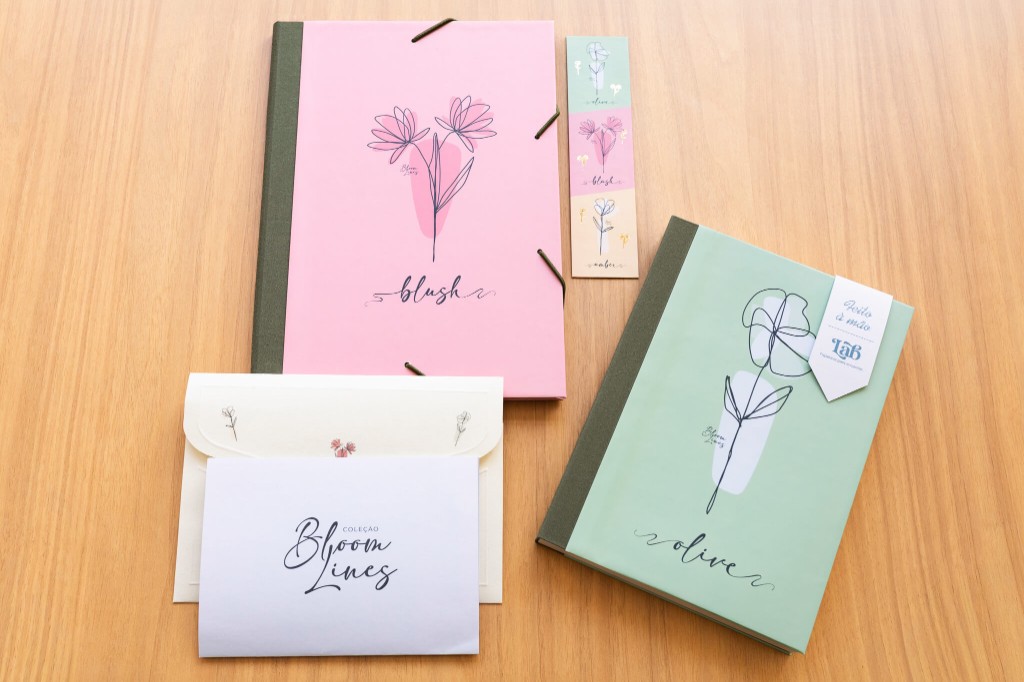 Coleção Bloom Lines • cadernos e envelope artesanal